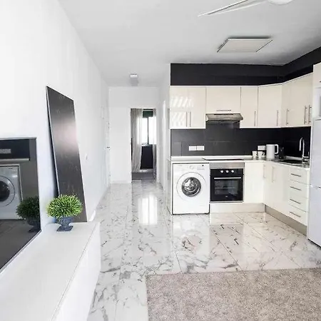 Lejlighed The Black House In *