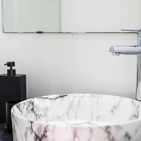 The Black House In Apartmán Costa Adeje (Tenerife)