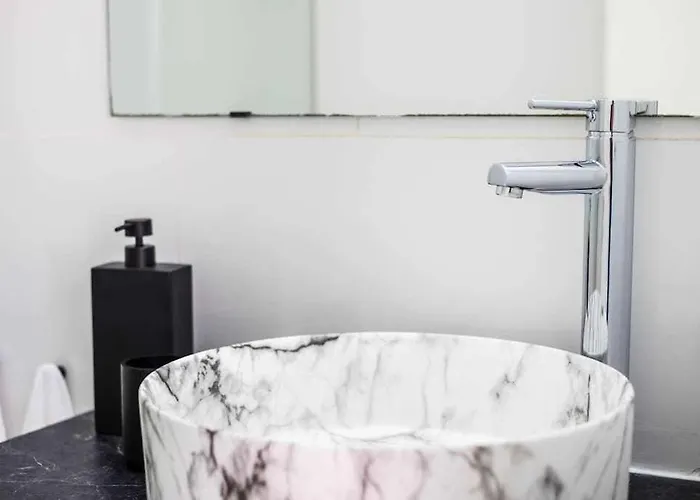 The Black House In Apartamento Costa Adeje (Tenerife)