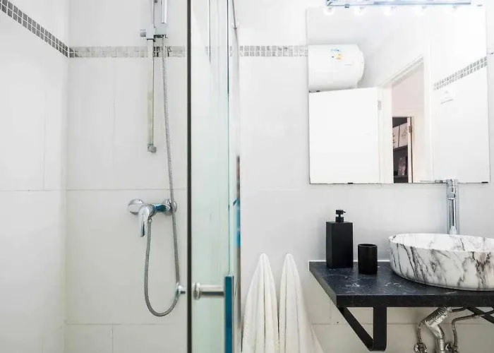 The Black House In Apartamento